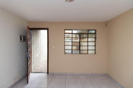 Casa à venda com 103m², 2 quartos e 1 vagaSala