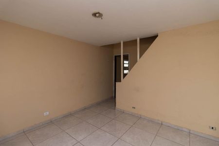 Casa à venda com 103m², 2 quartos e 1 vagaSala