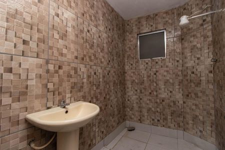 Casa à venda com 103m², 2 quartos e 1 vagaBanheiro