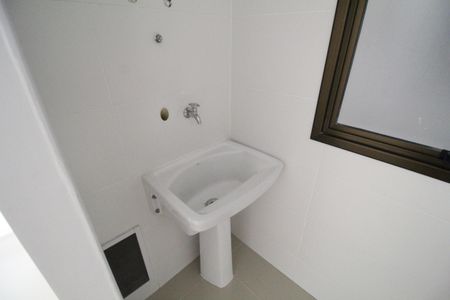 Apartamento à venda com 40m², 1 quarto e 1 vagaÁrea de serviço