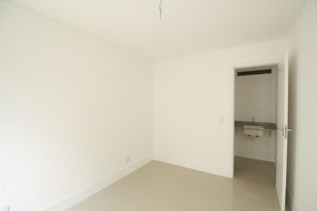 Apartamento à venda com 40m², 1 quarto e 1 vagaQuarto