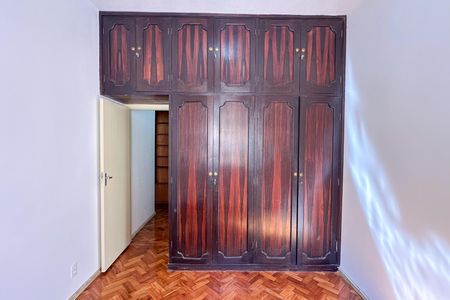 Apartamento à venda com 75m², 2 quartos e 1 vaga Apartamento à venda com 75m², 2 quartos e 1 vagaQuarto 01