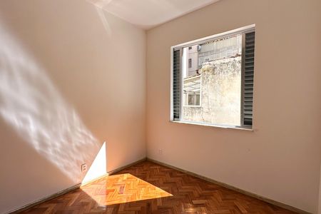Apartamento à venda com 75m², 2 quartos e 1 vaga Apartamento à venda com 75m², 2 quartos e 1 vagaQuarto 01