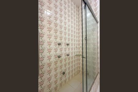 Apartamento à venda com 75m², 2 quartos e 1 vaga Apartamento à venda com 75m², 2 quartos e 1 vagaBanheiro