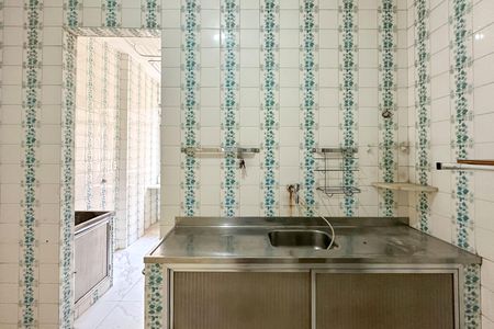 Apartamento à venda com 75m², 2 quartos e 1 vaga Apartamento à venda com 75m², 2 quartos e 1 vagaCozinha
