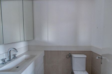 Apartamento à venda com 179m², 3 quartos e 3 vagasBanheiro da suíte 1