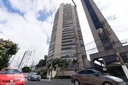 Apartamento à venda com 179m², 3 quartos e 3 vagasFachada