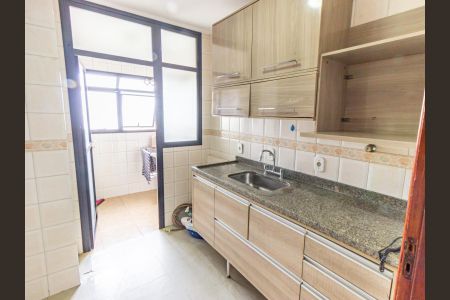 Apartamento à venda com 64m², 2 quartos e 2 vagas Apartamento à venda com 64m², 2 quartos e 2 vagasCozinha