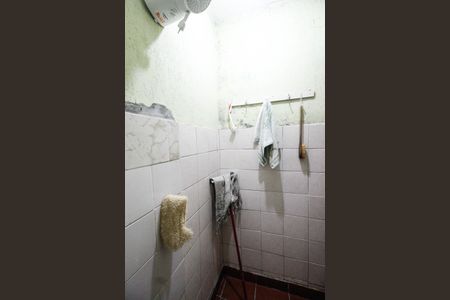 Casa à venda com 150m², 3 quartos e 2 vagasBanheiro 1