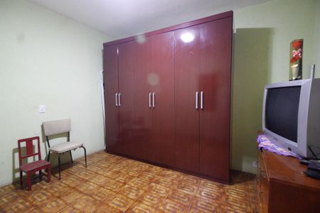 Casa à venda com 150m², 3 quartos e 2 vagasQuarto 1