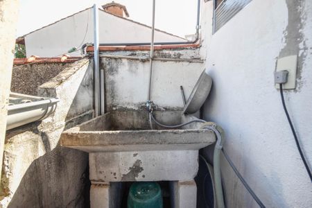 Casa à venda com 150m², 3 quartos e 2 vagasÁrea de serviço