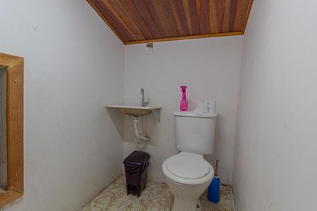 Casa à venda com 85m², 3 quartos e 2 vagasLavabo