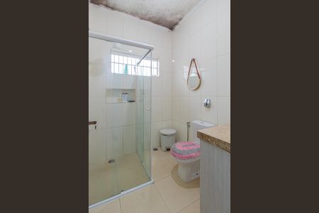 Casa à venda com 85m², 3 quartos e 2 vagasBanheiro 1