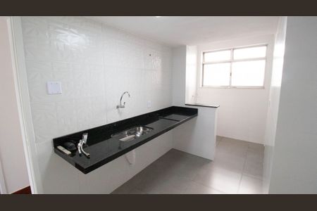 Apartamento à venda com 67m², 2 quartos e 1 vaga Apartamento à venda com 67m², 2 quartos e 1 vagaCozinha