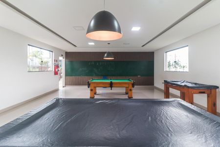 Apartamento para alugar com 49m², 2 quartos e 1 vaga Apartamento para alugar com 49m², 2 quartos e 1 vagaÁrea comum - Sala de Jogos
