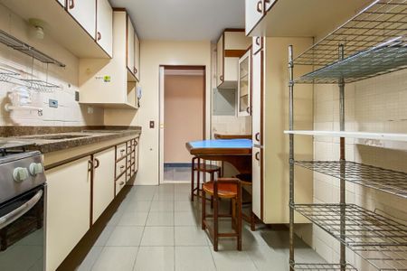Apartamento para alugar com 88m², 3 quartos e 2 vagasCozinha