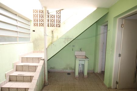 Casa à venda com 96m², 2 quartos e 1 vagaÁrea de Serviço