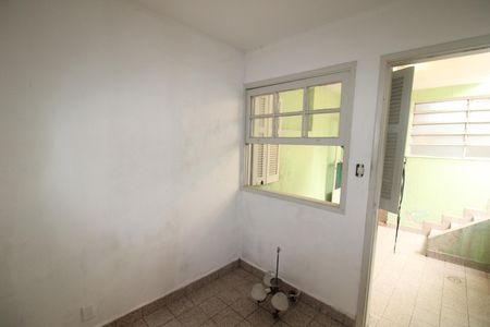 Casa à venda com 96m², 2 quartos e 1 vagaÁrea de Serviço - Quarto