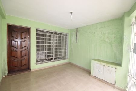 Casa à venda com 96m², 2 quartos e 1 vagaGaragem