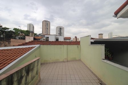 Casa à venda com 96m², 2 quartos e 1 vagaQuintal