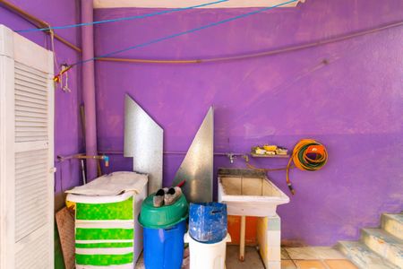 Casa à venda com 400m², 6 quartos e 8 vagas Casa à venda com 400m², 6 quartos e 8 vagasÁrea de Serviço