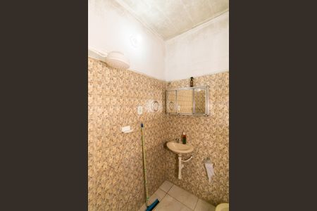 Casa à venda com 400m², 6 quartos e 8 vagas Casa à venda com 400m², 6 quartos e 8 vagasCasa 2 - Banheiro