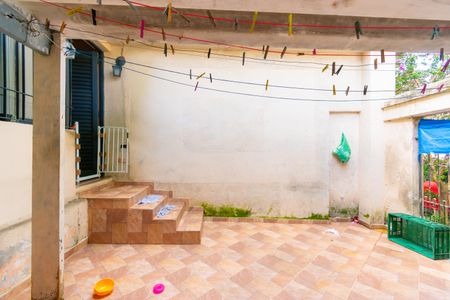 Casa à venda com 400m², 6 quartos e 8 vagas Casa à venda com 400m², 6 quartos e 8 vagasCasa 2 - Quintal