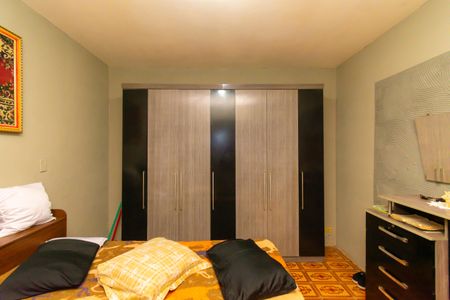 Casa à venda com 400m², 6 quartos e 8 vagas Casa à venda com 400m², 6 quartos e 8 vagasSuíte