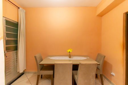 Casa à venda com 400m², 6 quartos e 8 vagas Casa à venda com 400m², 6 quartos e 8 vagasCasa 2 - Sala de Jantar