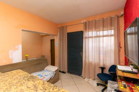 Casa à venda com 400m², 6 quartos e 8 vagas Casa à venda com 400m², 6 quartos e 8 vagasCasa 2 - Sala