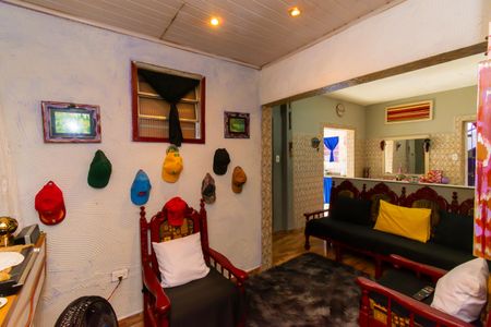 Casa à venda com 400m², 6 quartos e 8 vagas Casa à venda com 400m², 6 quartos e 8 vagasSala