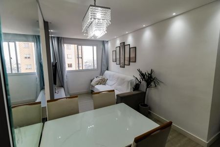 Apartamento para alugar com 42m², 2 quartos e sem vaga Apartamento para alugar com 42m², 2 quartos e sem vagaSala