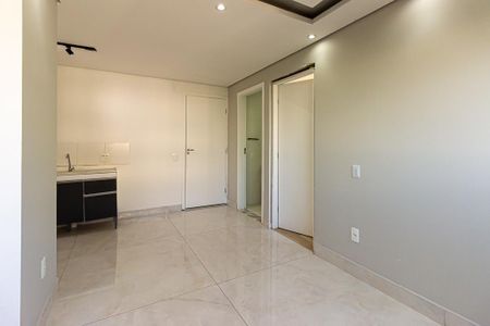 Apartamento para alugar com 34m², 2 quartos e sem vaga Apartamento para alugar com 34m², 2 quartos e sem vagaSala