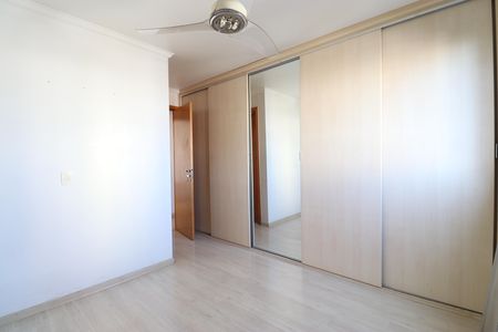 Apartamento para alugar com 75m², 3 quartos e 1 vagaSuíte