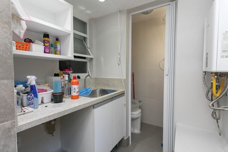 Apartamento para alugar com 106m², 3 quartos e 2 vagas Apartamento para alugar com 106m², 3 quartos e 2 vagasLavanderia