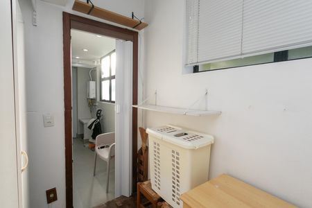 Apartamento para alugar com 106m², 3 quartos e 2 vagas Apartamento para alugar com 106m², 3 quartos e 2 vagasQuarto auxiliar