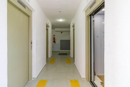 Apartamento para alugar com 44m², 2 quartos e sem vagaÁrea comum