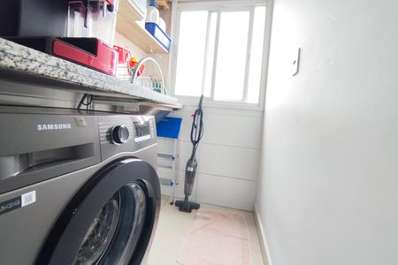 Apartamento à venda com 51m², 2 quartos e 1 vaga Apartamento à venda com 51m², 2 quartos e 1 vagaÁrea de Serviço