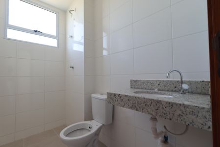 Apartamento para alugar com 53m², 2 quartos e 1 vagaBanheiro