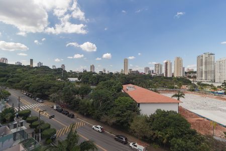 Apartamento para alugar com 252m², 3 quartos e 2 vagasVista Varanda - Suíte