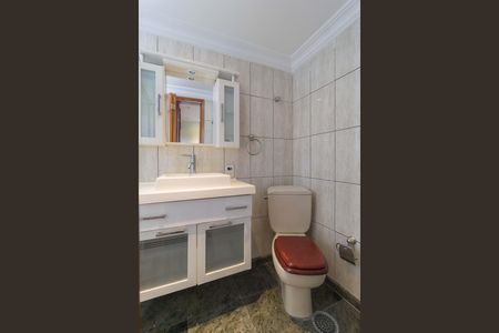 Apartamento para alugar com 252m², 3 quartos e 2 vagasBanheiro da Suíte