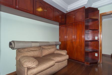 Apartamento para alugar com 252m², 3 quartos e 2 vagasQuarto 2