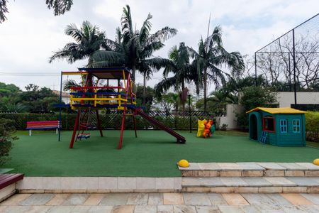 Apartamento para alugar com 252m², 3 quartos e 2 vagasPlayground