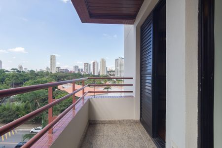 Apartamento para alugar com 252m², 3 quartos e 2 vagasVaranda - Quarto 1 e 2