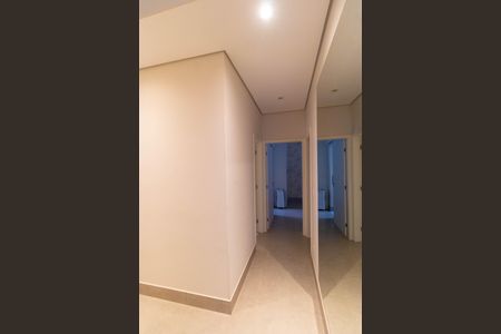 Casa à venda com 200m², 3 quartos e 3 vagasCorredor