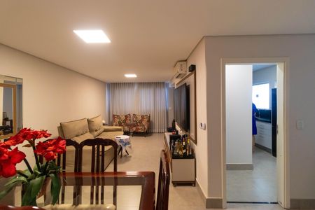 Casa à venda com 200m², 3 quartos e 3 vagasSala de Jantar