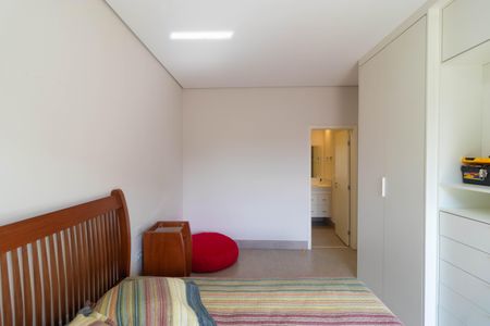 Casa à venda com 200m², 3 quartos e 3 vagasSuíte 01