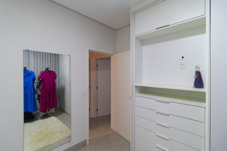 Casa à venda com 200m², 3 quartos e 3 vagasQuarto