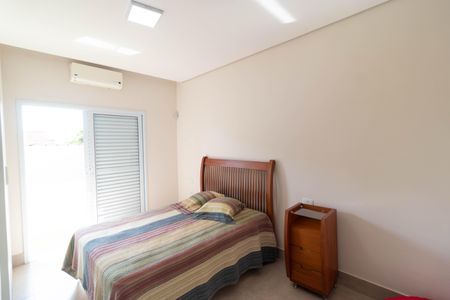 Casa à venda com 200m², 3 quartos e 3 vagasSuíte 01