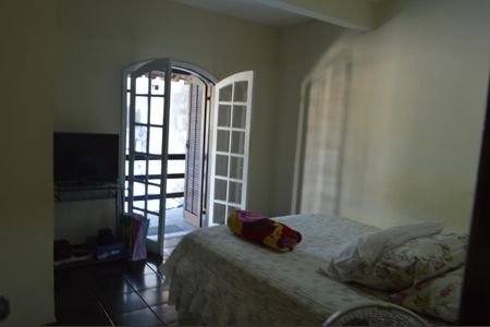 Casa à venda com 400m², 4 quartos e 5 vagas Casa à venda com 400m², 4 quartos e 5 vagasCasa 2 - Suíte